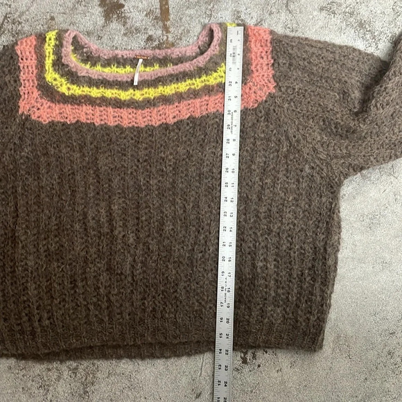Free People Reach For The Stars Taupe Wide Neck Sweater. Size S - Picture 10 of 12